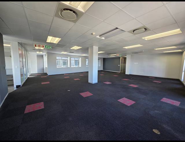 421M² OFFICE TO LET IN SANDTON CENTRAL